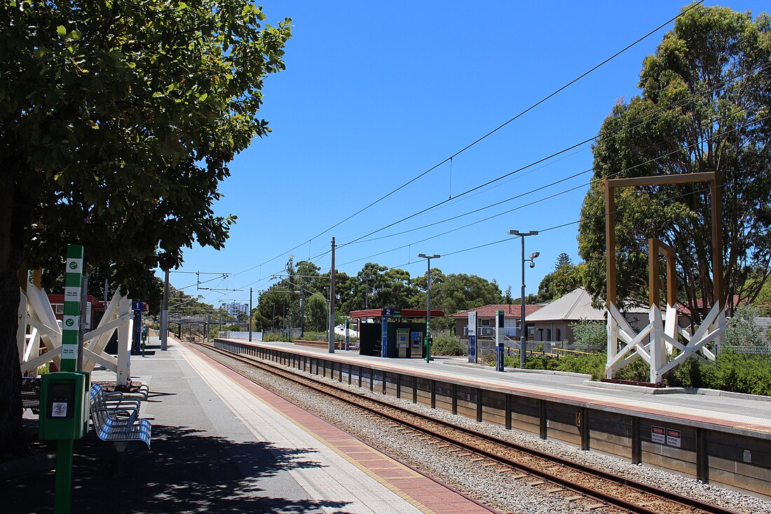 West Leederville railway station