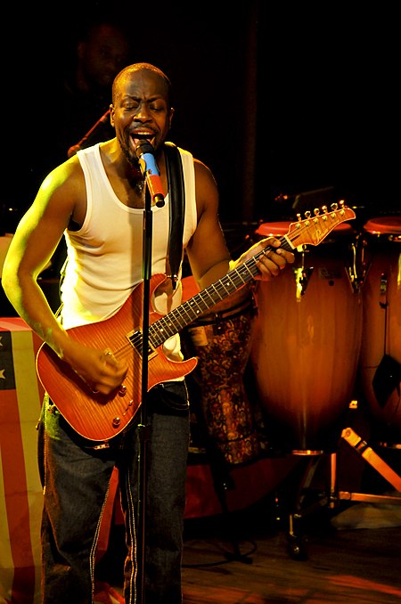 Tập_tin:Wyclefjean_(300dpi).jpg