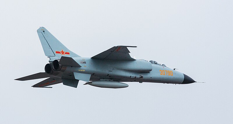 Plik:Xian JH-7A.jpg