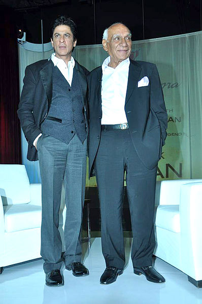 Chopra with actor Shahrukh Khan at a promotional event for their film Jab Tak Hai Jaan in 2012