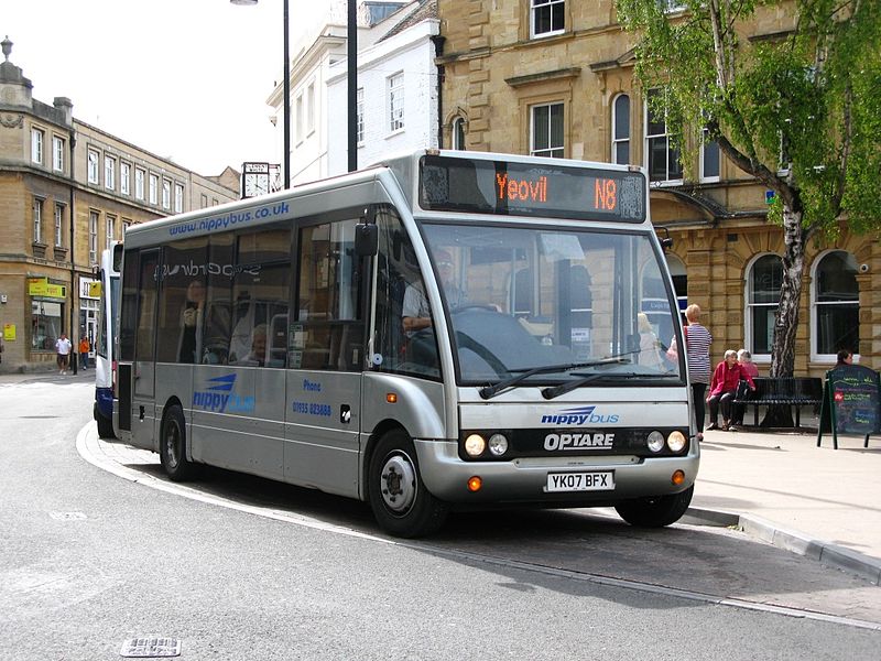 File:Yeovil - Nippy Bus YK07BFX.jpg