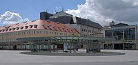 English: The central bus station (ZOH, Zentrale Omnibus-Haltestelle) in Bayreuth, Germany. Deutsch: ZOH (Zentrale Omnibus-Haltestelle) in Bayreuth.