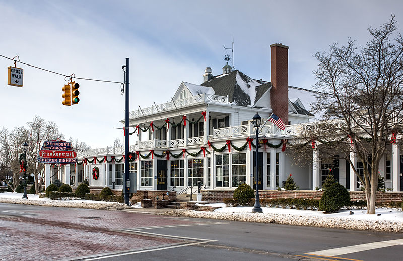 File:Zehnder's Chicken Restaurant, Frankenmuth, Michigan, 2015-01-11 01.jpg