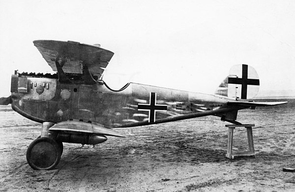 Zeppelin-Lindau (Dornier) D.I on trestle