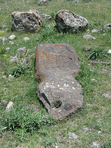 File:Zoravar (Gharghavank) Monastery, Graveyard5.JPG