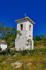 Издвоена камбанарија во селото