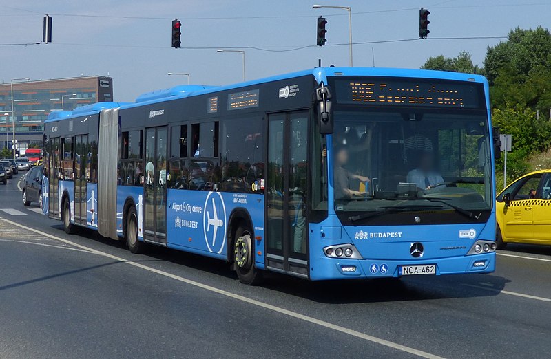 File:100E busz (NCA-462).jpg