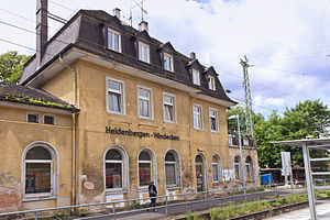 2012-07-16 - Bahnhof Nidderau (هلدنبرگن) - 6885.jpg