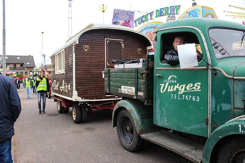 File:2017-09-08-beuel-puetzchens-markt-festumzug-032.jpg