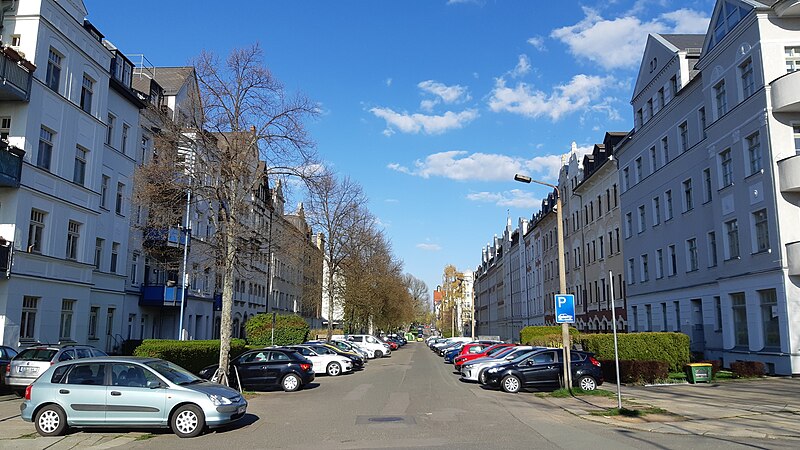 File:2022-04-23-Chemnitz-Henriettenstraße-2.jpg