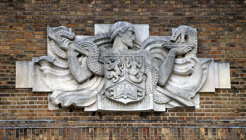 File:Aesculapius on University of Birmingham Medical School - Bloye.jpg