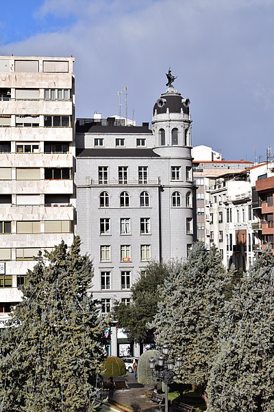 File:Albacete. Plaza del Altozano 5.jpg