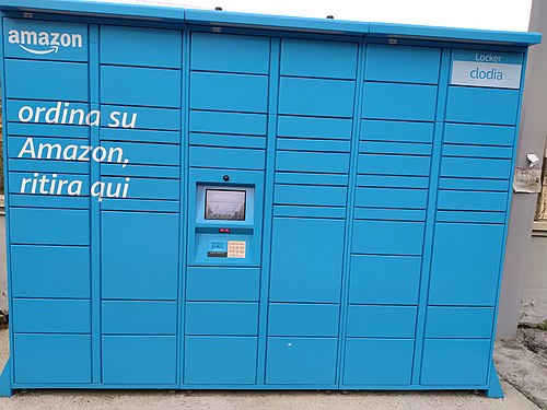 Amazon Hub Locker in Rome