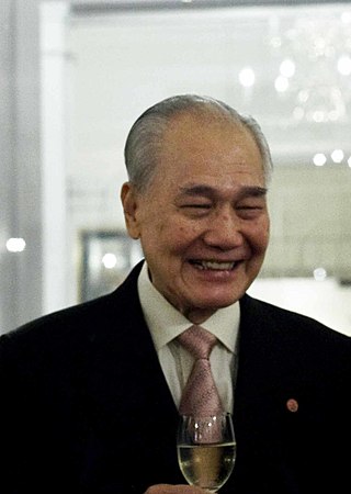 <span class="mw-page-title-main">Anand Panyarachun</span> Prime Minister of Thailand from 1991 to 1992
