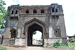 The great historical gate of Apsinga village (Tuljapur) Apsinga wes.jpg