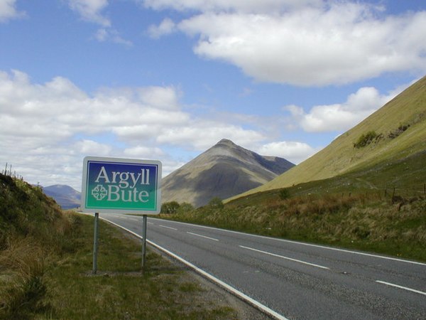 The A82, looking north