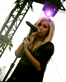 Ashley Tisdale nel 2009