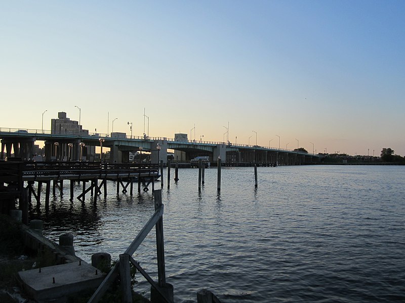 File:Atlantic Beach Bridge New York.JPG