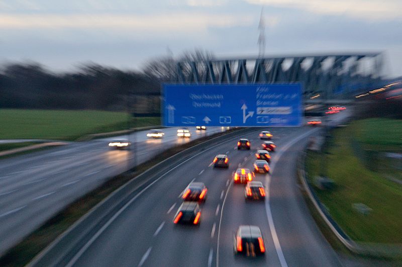 File:Autobahn, Kamener Kreuz, Rush Hour (11783262743).jpg