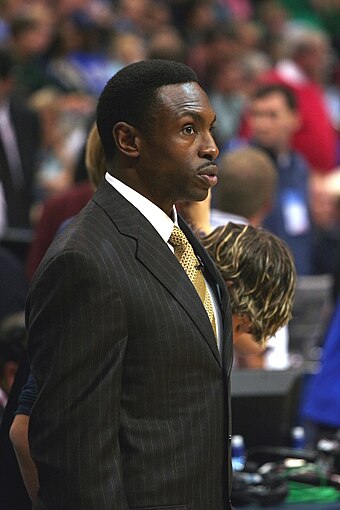 Johnson as the head coach of the Mavs, 2008