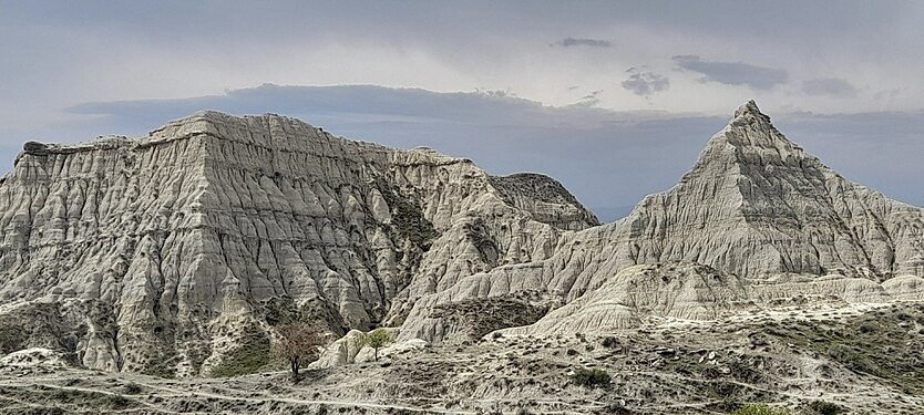 Akhar-Bakhar ridge. Qax State Nature Sanctuary. Photograph: Namikilisu