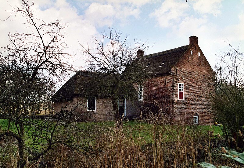 File:Babylonienbroek.jpg