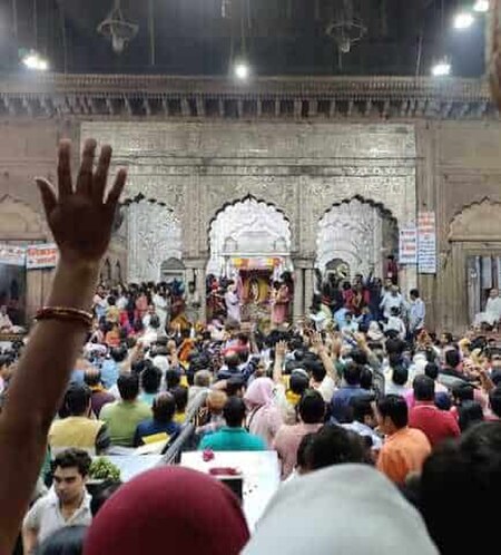 Devotees at Banke Bihari Mandir in Vrindavan