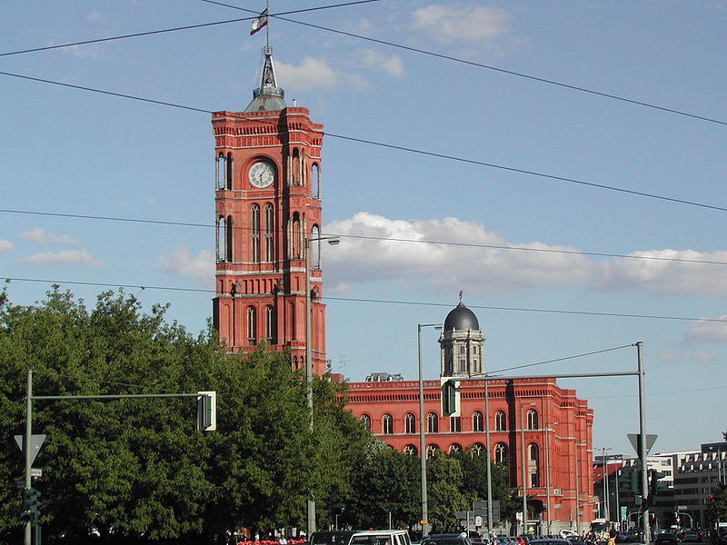 File:Berlin - Rathaus.JPG