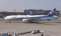 Boeing 777-281-ER, All Nippon Airways - ANA AN0556796.jpg