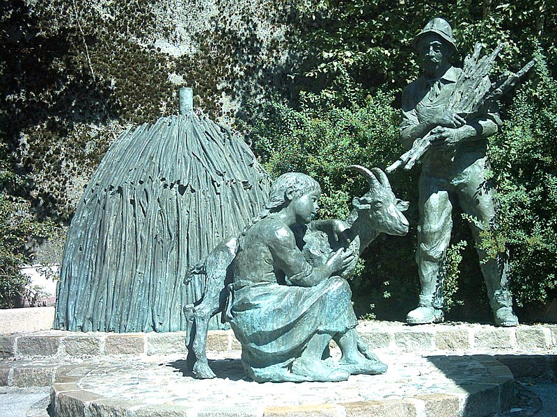 File:Bondone monumento al carbonaio.JPG