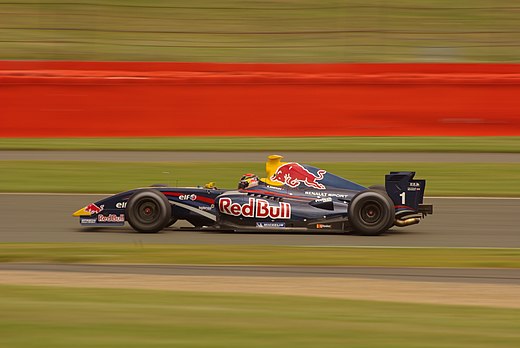 Hartley op Silverstone in de Formule Renault 3.5 Series in 2009.