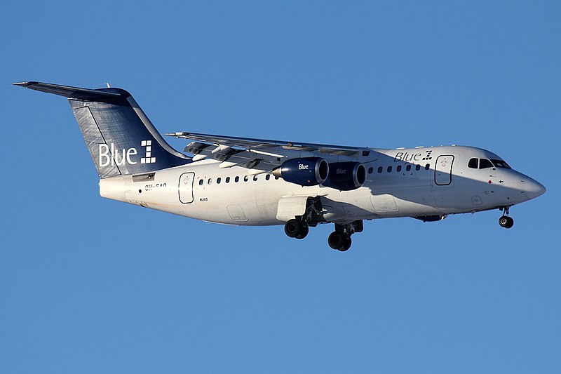 File:British Aerospace Avro 146-RJ85, Blue1 AN1855152.jpg