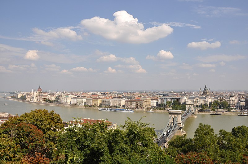 File:Budapest Panorama R01.jpg