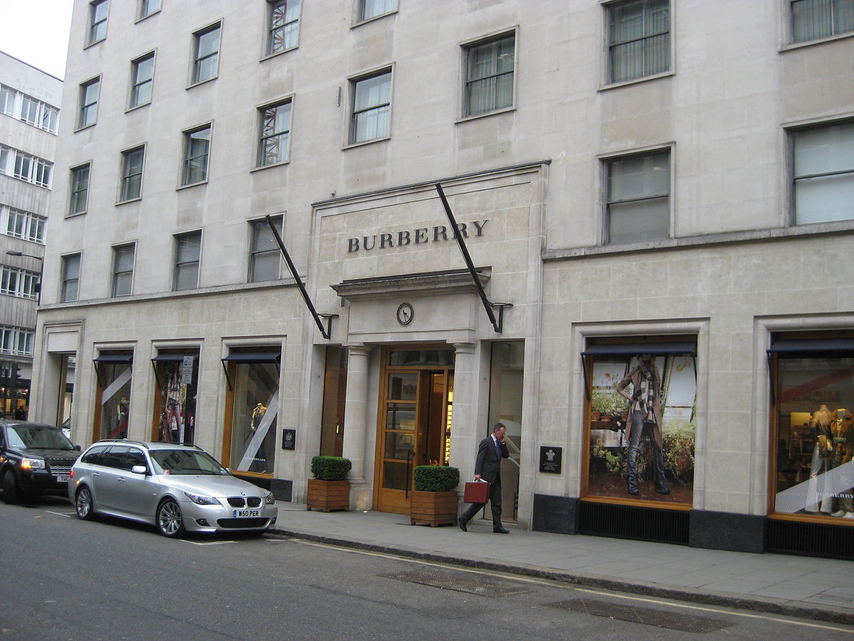 buying burberry in london