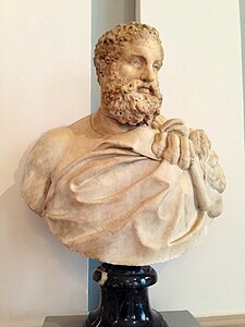 Buste d'Hercule (IIIe s. ap. J.C.), marbre.