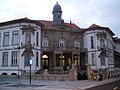 Português: Edifício da Câmara Municipal de Vila Nova de Gaia, situada na Avenida da República, na cidade de Vila Nova de Gaia, em Portugal.   This file was uploaded with Commonist.