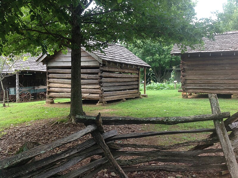 File:Cabins, wagons, and fencing line the property at the Chief Vann House Historic Site near Chatsworth, Georgia (3598a1db-3127-40c5-bc69-4b8588c82fd5).JPG