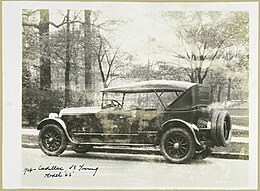 Cadillac 1925 V-63 Voiture de tourisme pour sept passagers V8.jpg