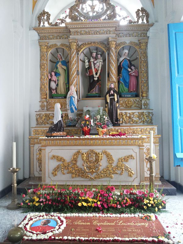 The tomb is in front of St. Joseph's Altar at Pondicherry Cathedral