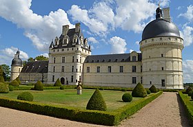 Château de Valençay makalesinin açıklayıcı görüntüsü