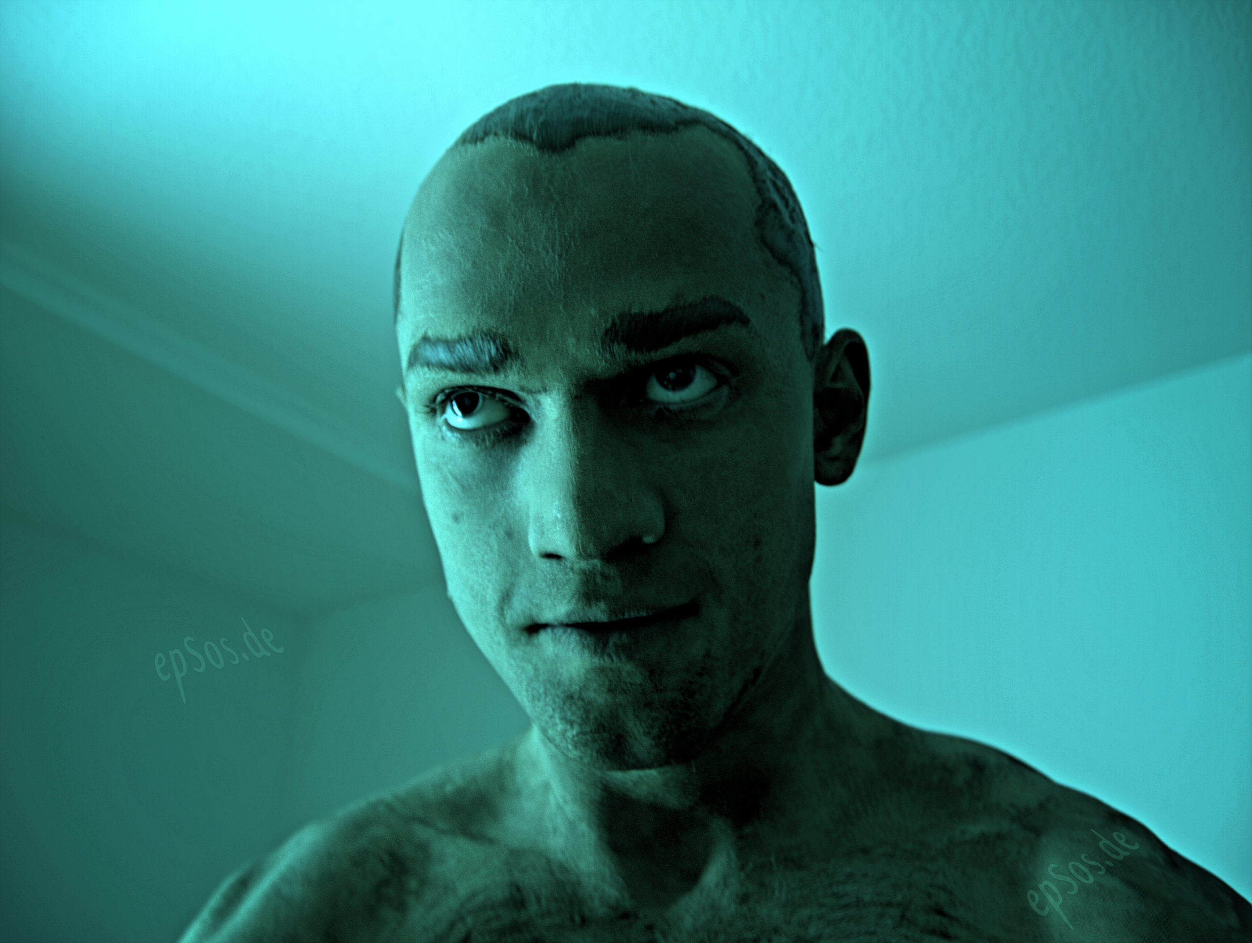 File:Crazy Blue Man in Makeup.png - Wikimedia Commons