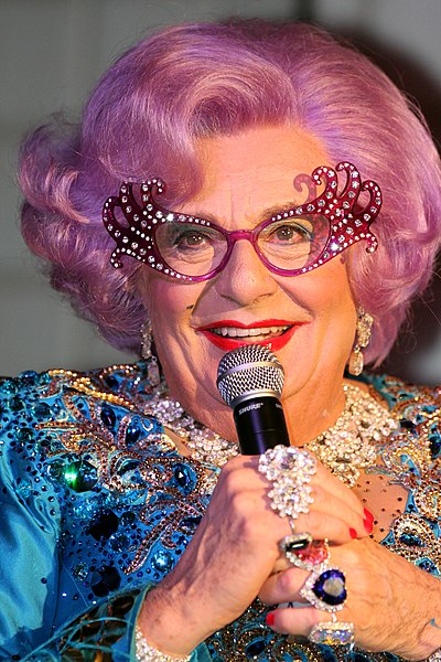 File:Dame Edna (6959711768).jpg