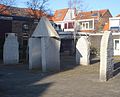 Delft kunstwerk stonehenge.jpg