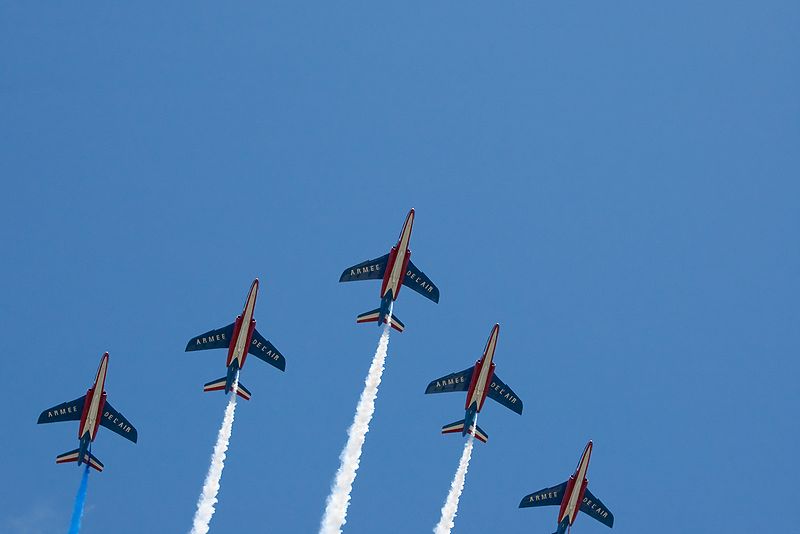 File:Dimitri Torterat - Patrouille Acrobatique de France passing by (French Bastille Day 2009) - (2).jpg