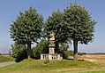 Čeština: Socha Panny Marie u silnice mezi Opočnem a Dobruškou English: Statue of the Virgin Mary between Opočno and Dobruška, Czech Republic.