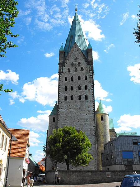 File:Dom, Paderborn, Germany, West View.jpg