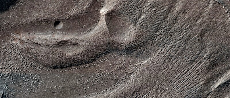 File:ESP 066615 2165 Mars Smooth Region in Phlegra Montes.jpg