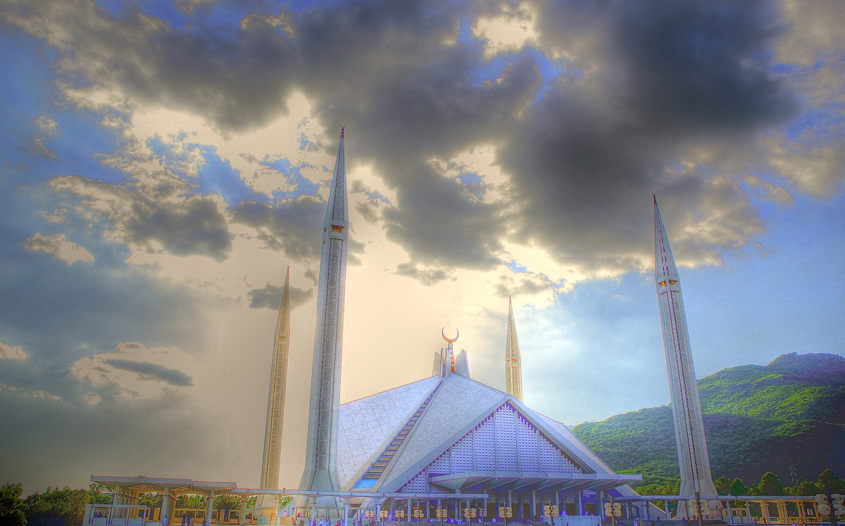 Первые мечети. Faisal Mosque. Большая мечеть 1 ноября 1954.