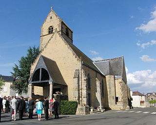 <span class="mw-page-title-main">Gesnes-le-Gandelin</span> Commune in Pays de la Loire, France