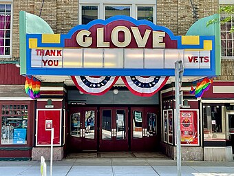 Glove Theatre, May 2022.jpg